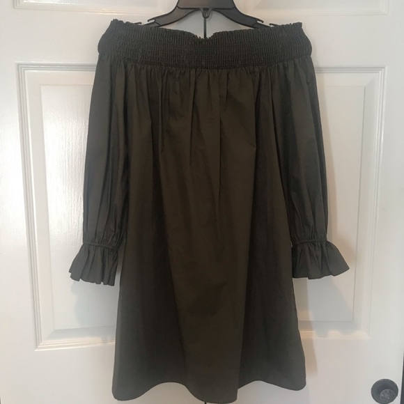 Soprano Off the Shoulder Bow Dress - Picture 1 of 4